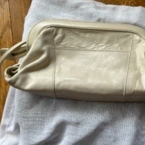 Club Monaco Leather Clutch - Cream